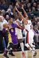 lakers_trail_blazers_basketball_18429.jpg