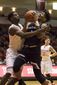 cincinnati_houston_basketball_21023.jpg