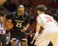 cincinnati_houston_basketball_29309.jpg