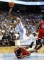 aptopix_nc_state_north_carolina_basketball_18445.jpg