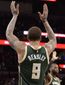 bucks_spurs_basketball_84874.jpg