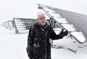 college_solar_farm_16644.jpg