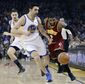 cavaliers_warriors_basketball_96242.jpg