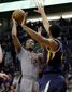 jazz_suns_basketball_45773.jpg