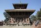 nepal_fixing_changu_37354.jpg
