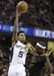 spurs_cavaliers_basketball_01660.jpg