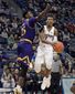 east_carolina_uconn_basketball_98227.jpg