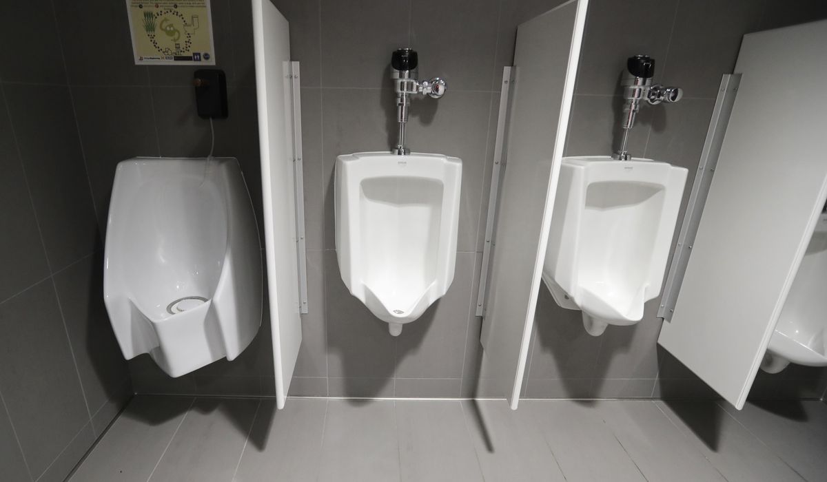NextImg:New Hampshire students protest urinal ban in gender debate