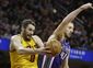 kings_cavaliers_basketball_63932.jpg