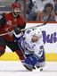canucks_coyotes_hockey_23622.jpg