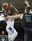 tulane_uconn_basketball_32518.jpg