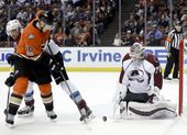 avalanche_ducks_hockey_70497.jpg
