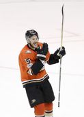 avalanche_ducks_hockey_92371.jpg