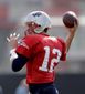 patriots_falcons_super_bowl_football_79255.jpg