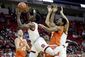 syracuse_nc_state_basketball_04186.jpg