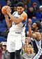grizzlies_timberwolves_basketball_81927.jpg