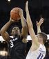 xavier_creighton_basketball_53553.jpg