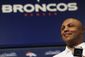 broncos_coaches_football_16017.jpg