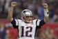 patriots_falcons_super_bowl_football_51663.jpg