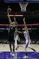 spurs_76ers_basketball_31009.jpg