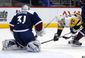 penguins_avalanche_hockey_01389.jpg