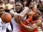aptopix_syracuse_pittsburgh_basketball_90942.jpg