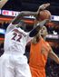miami_louisville_basketball_18272.jpg