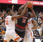 louisville_syracuse_basketball_31900.jpg