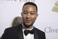 2017_Clive_Davis_Pre-Grammy_Gala_-_Arrivals_95232.jpg-d2b5c.jpg