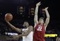 wisconsin_michigan_basketball_42461.jpg
