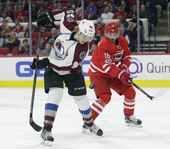 avalanche_hurricanes_hockey_34501.jpg