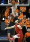 utah_oregon_st_baskeball_95894.jpg