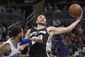international_teammates_basketball_40776.jpg