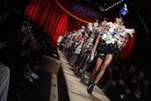 italy_fashion_moschino_24984.jpg