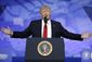 trump_conservatives_71506.jpg