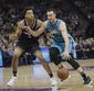 hornets_kings_basketball_98104.jpg