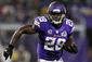 Vikings_Peterson_Football_76033.jpg-3ef20.jpg