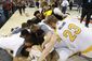 hrz_milwaukee_n_kentucky_basketball_75935.jpg