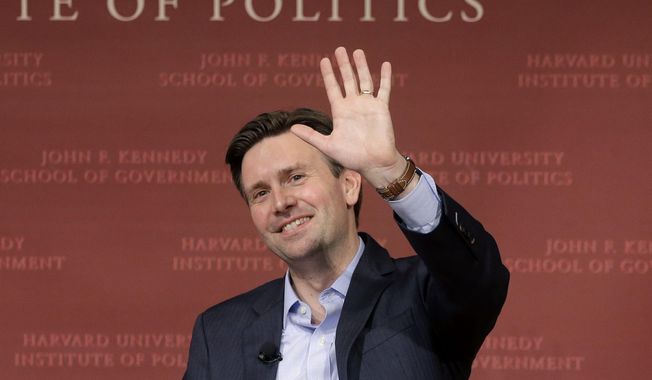Former Obama White House press secretary Josh Earnest waves at the conclusion of a forum called &amp;quot;The Press &amp;amp; the Presidency,&amp;quot; Tuesday, March 7, 2017, at the John F. Kennedy School of Government on the campus of Harvard University, in Cambridge, Mass. (AP Photo/Steven Senne) ** FILE **