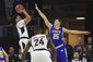 summit_omaha_s_dakota_st_basketball_35674.jpg