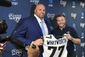 rams_whitworth_football_40909.jpg