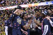 b10_michigan_wisconsin_basketball_87187.jpg