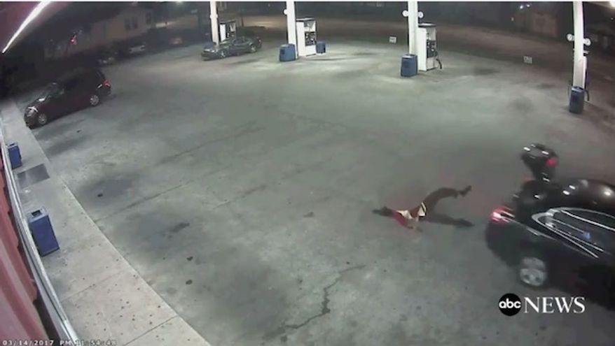 Police in Birmingham, Alabama, are still searching for a suspect accused of kidnapping a woman who escaped from the trunk of his moving vehicle Tuesday evening. (ABC News)