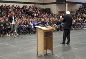 sanders_town_hall_01299.jpg