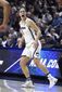 ncaa_syracuse_uconn_basketball_36455.jpg