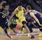 ncaa_michigan_oregon_basketball_19277.jpg