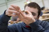 exchange_students_build_drones_94400.jpg