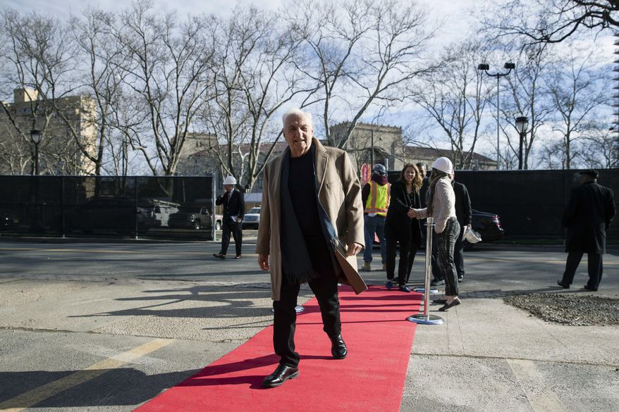 Architect Frank Gehry arrives for a groundbreaking ceremony for planned renovations of the Philadelphia Museum of Art in Philadelphia, Thursday, March 30, 2017. (AP Photo/Matt Rourke)