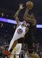 rockets_warriors_basketball_08513.jpg