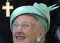 aging_royals_glance_21842.jpg